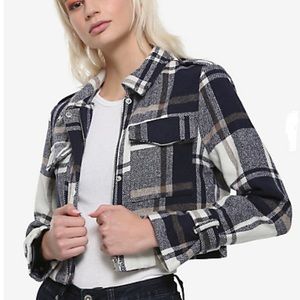 NWT NAVY CREAM PLAID CROP JACKET COAT casual